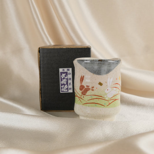Moonhill Rabbit– Tea cup by Kutani