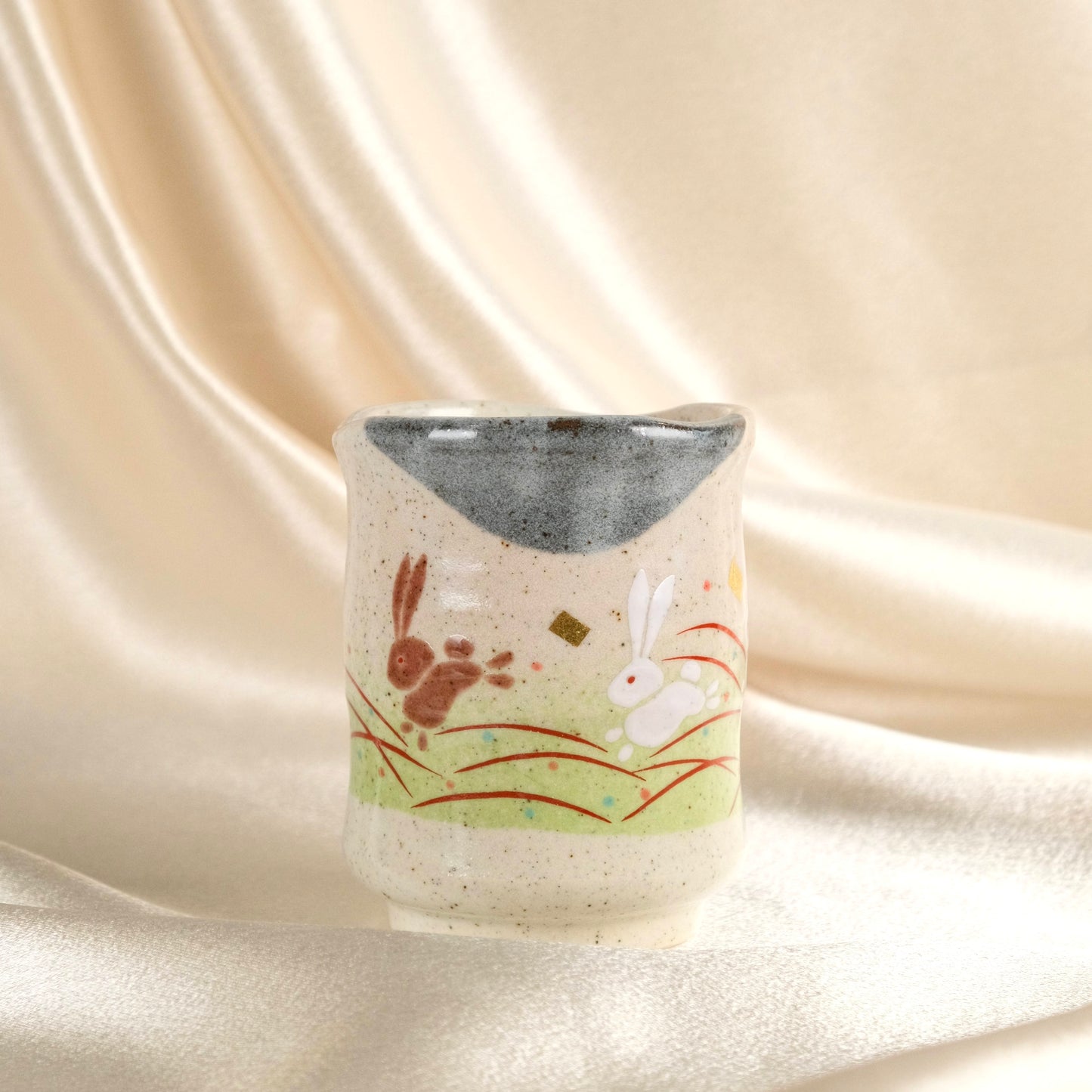 Moonhill Rabbit– Tea cup by Kutani