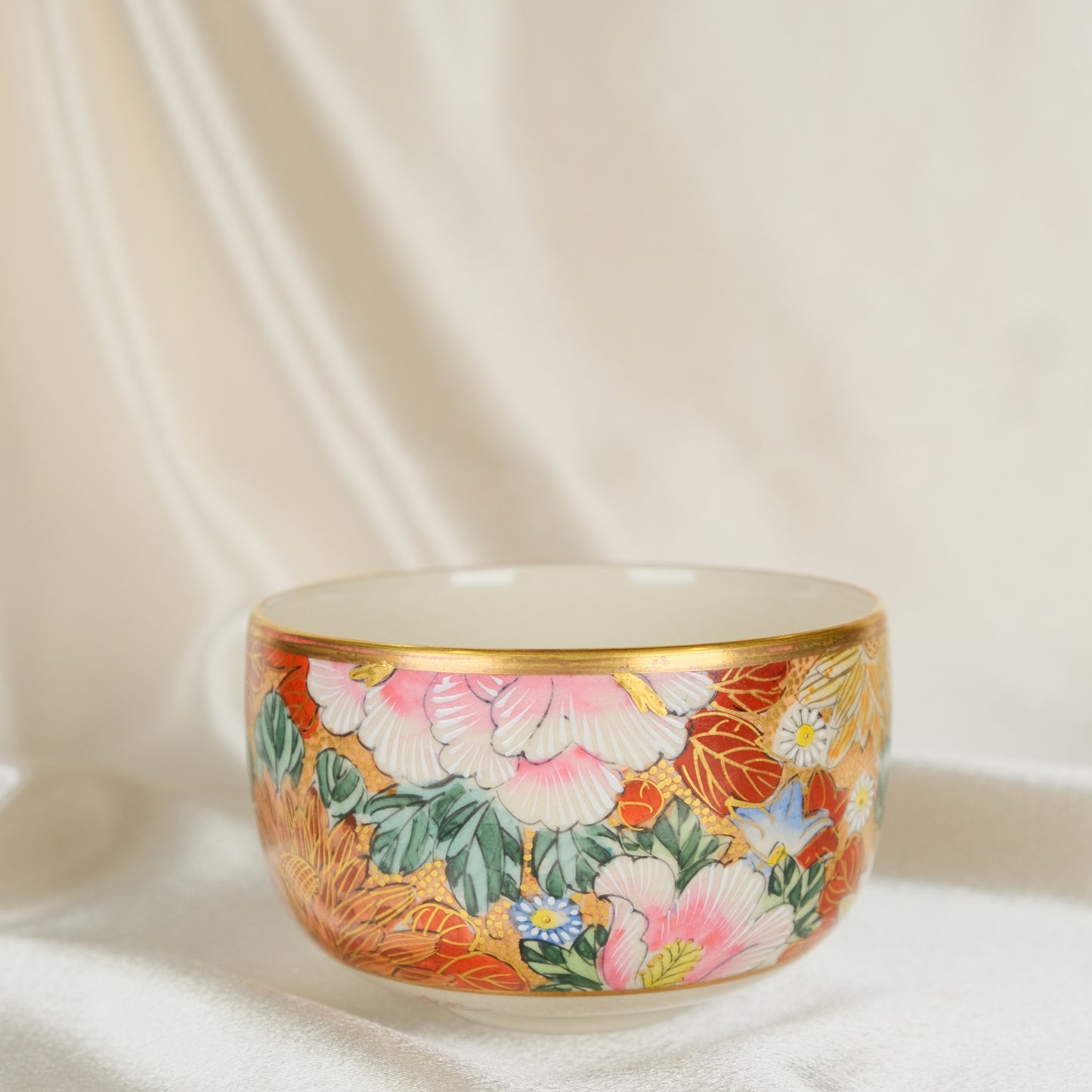 Peony Garden - Matcha bowl by Kosen