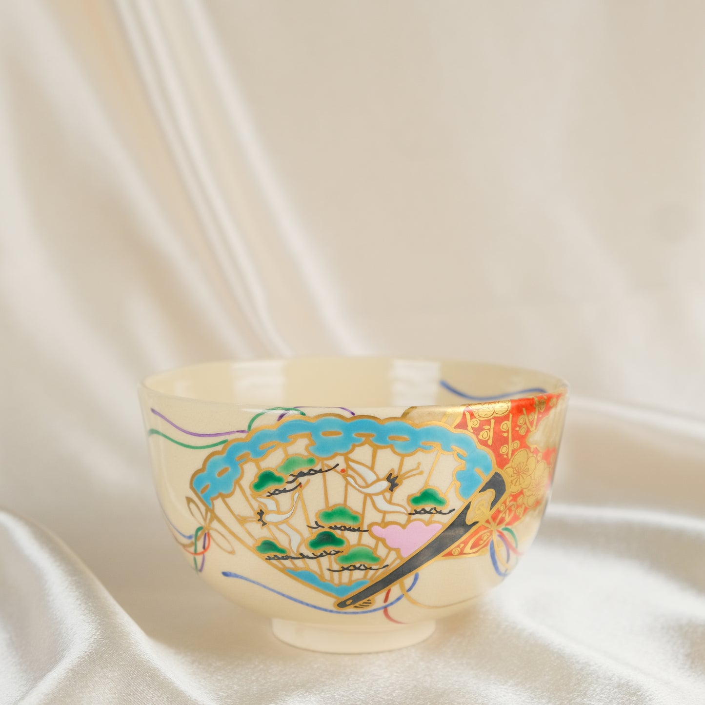 Golden Fans & Eternal Cranes - Matcha bowl by Kōdaiji Kiln