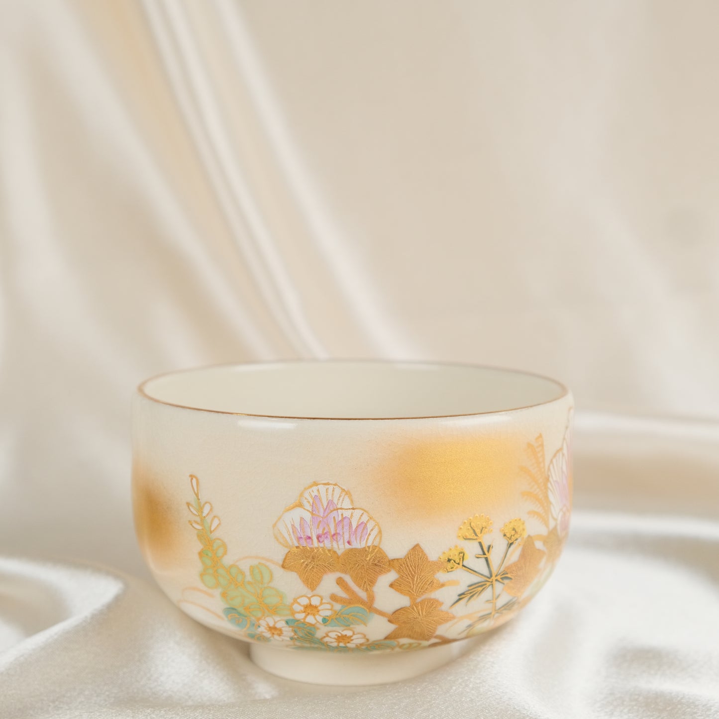 Orchid Beauty - Matcha bowl by Kutani