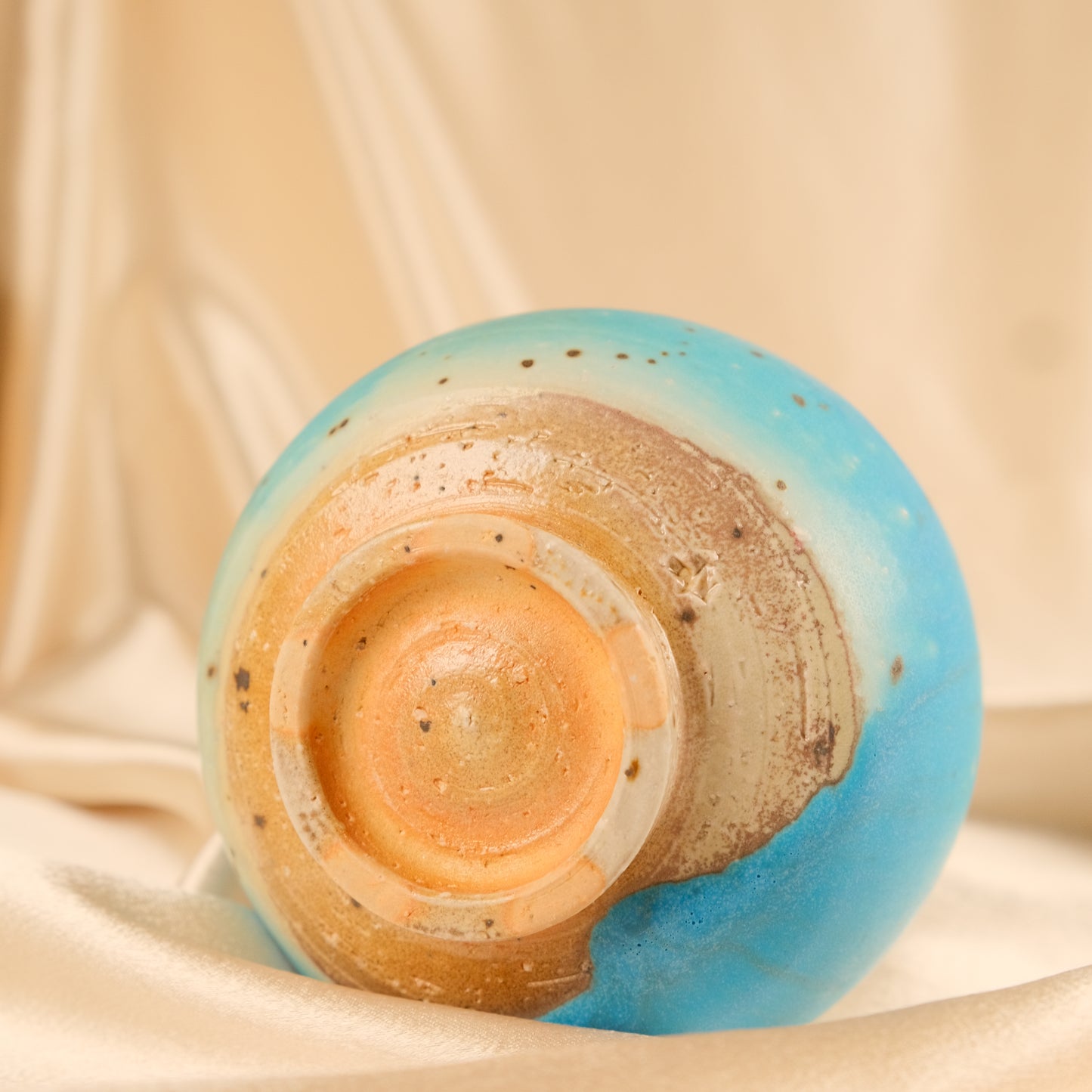 Mizu ni koe - The voice of water - Matcha bowl by Yamada So