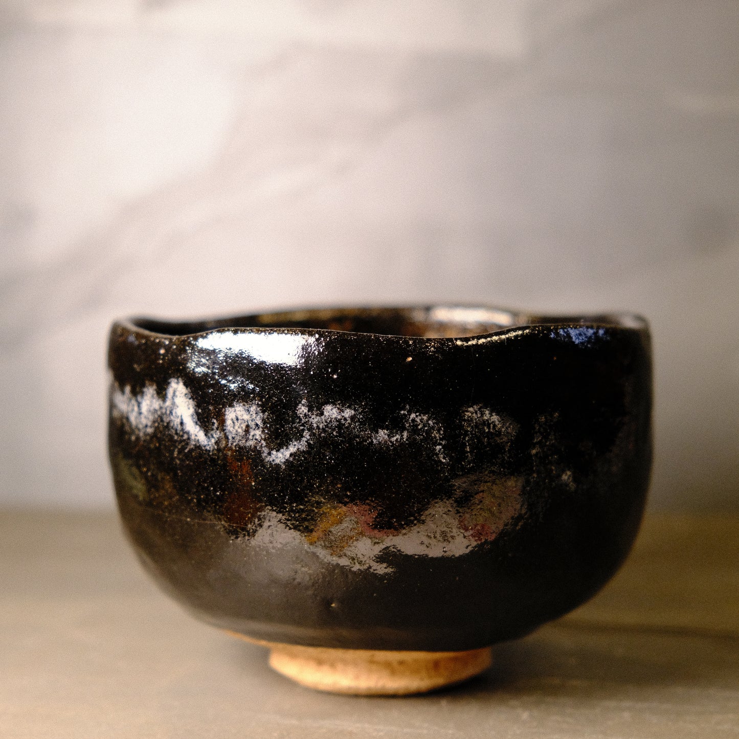 Black raku - Kuraku by Heian Shoetsu
