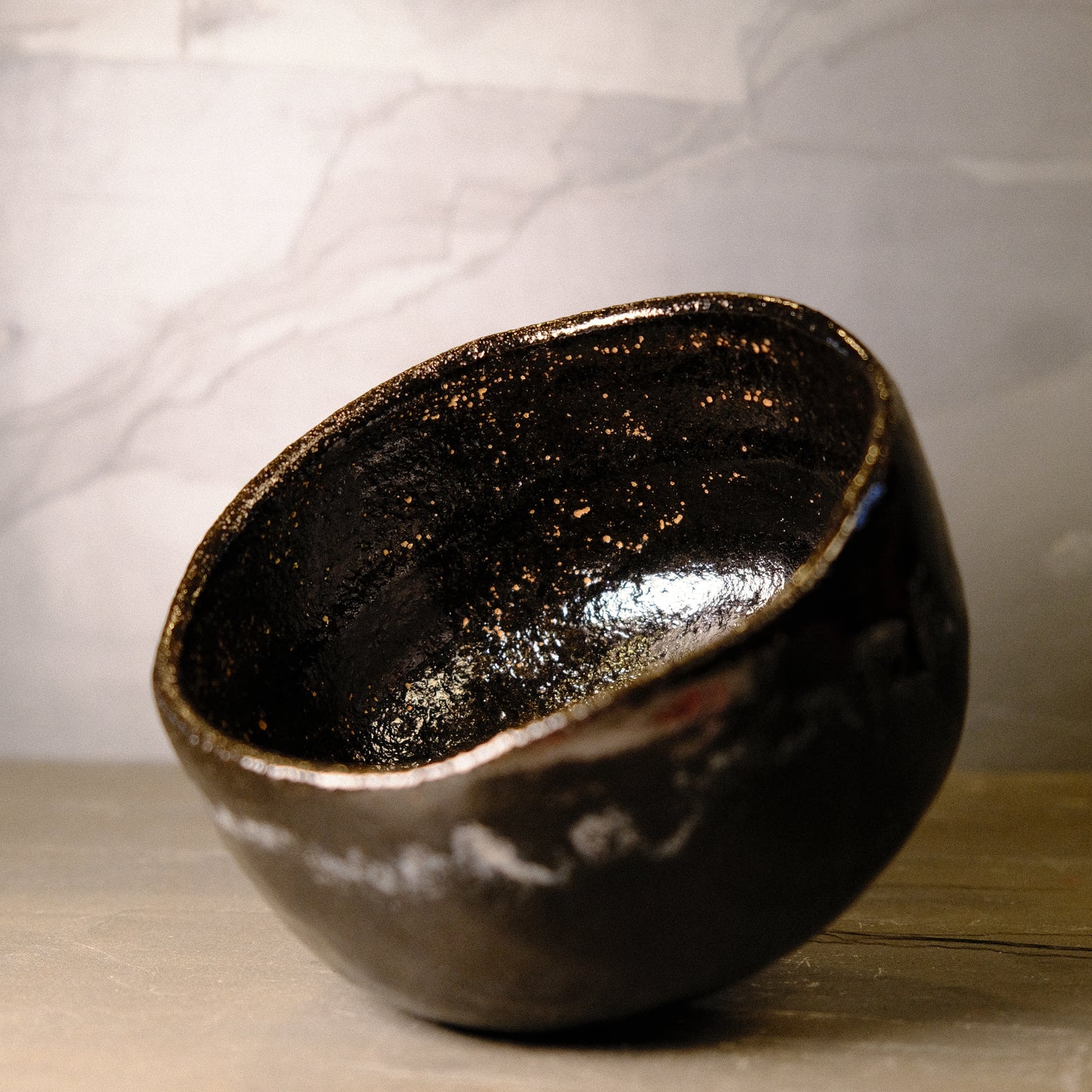Black raku - Kuraku by Heian Shoetsu