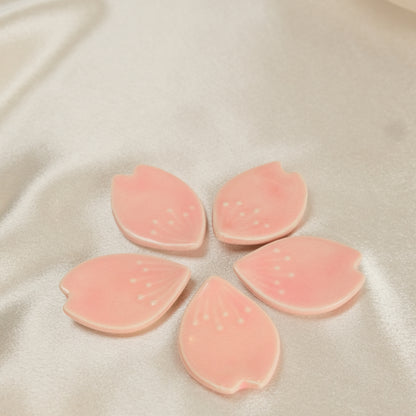 Sakura Petal – Matcha Scoop (Chashaku) Rest